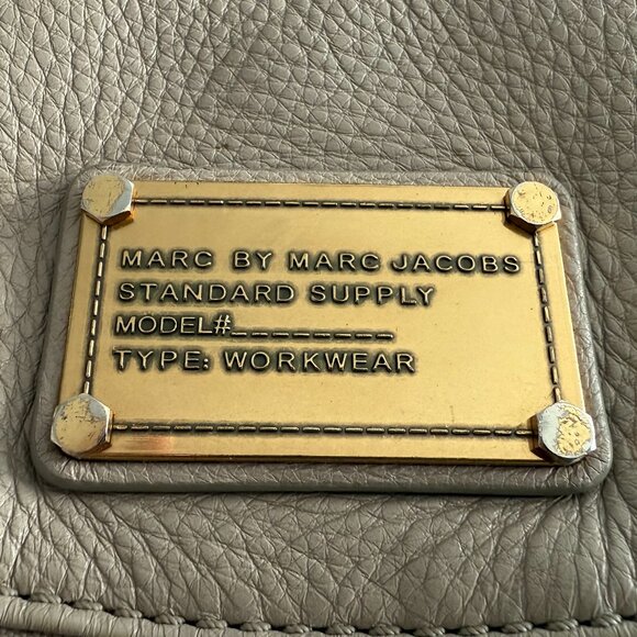 Marc by Marc Jacobs Classic Q Natasha Taupe Leather Crossbody Bag - Picture 2 of 13